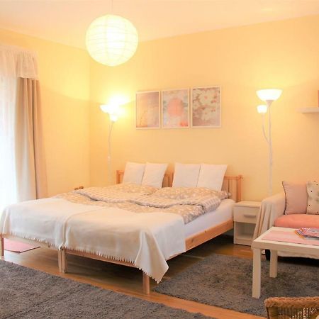 Platan Vendeghaz Apartment Csemo Exterior foto